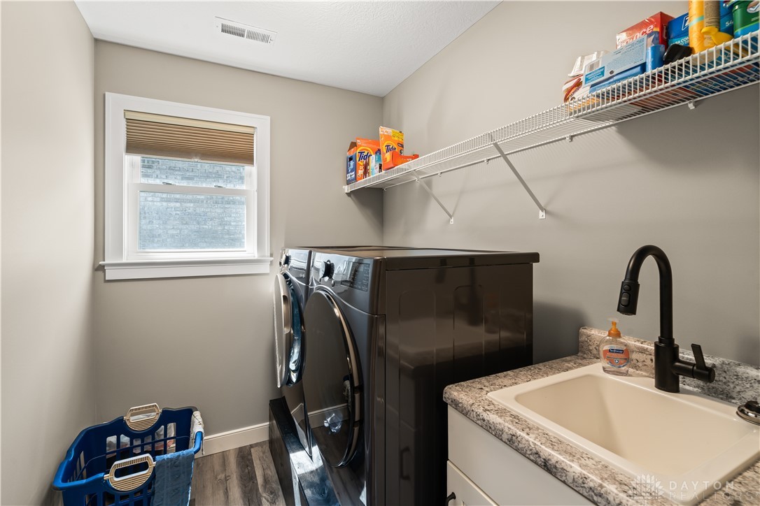 838 W Bentley Circle, Troy, Ohio image 40