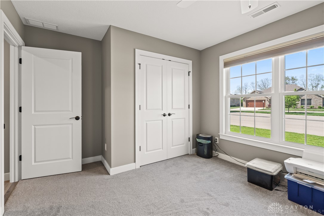 838 W Bentley Circle, Troy, Ohio image 34