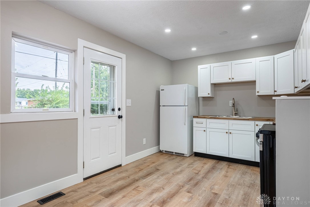 Xenia, Ohio 45385, United States, 3 Bedrooms Bedrooms, ,2 BathroomsBathrooms,Residential,Active,203520