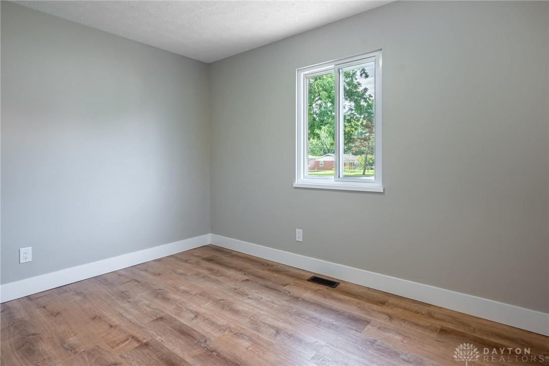 Xenia, Ohio 45385, United States, 3 Bedrooms Bedrooms, ,2 BathroomsBathrooms,Residential,Active,203520