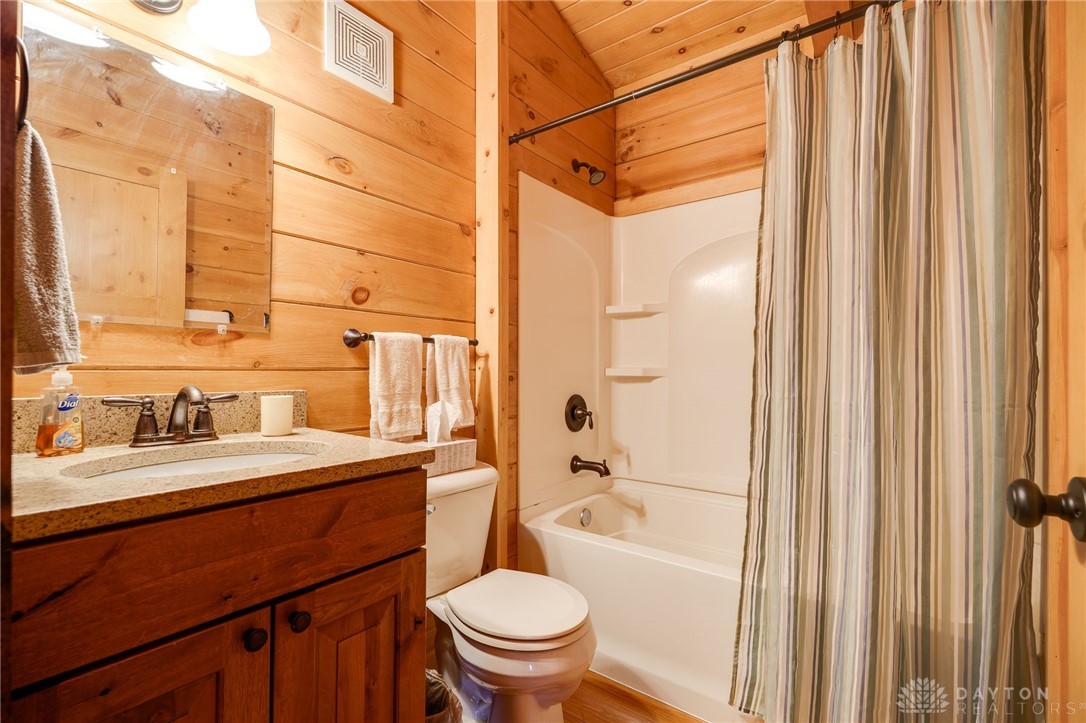 2107 E Fork Road, New Vienna, Ohio image 37