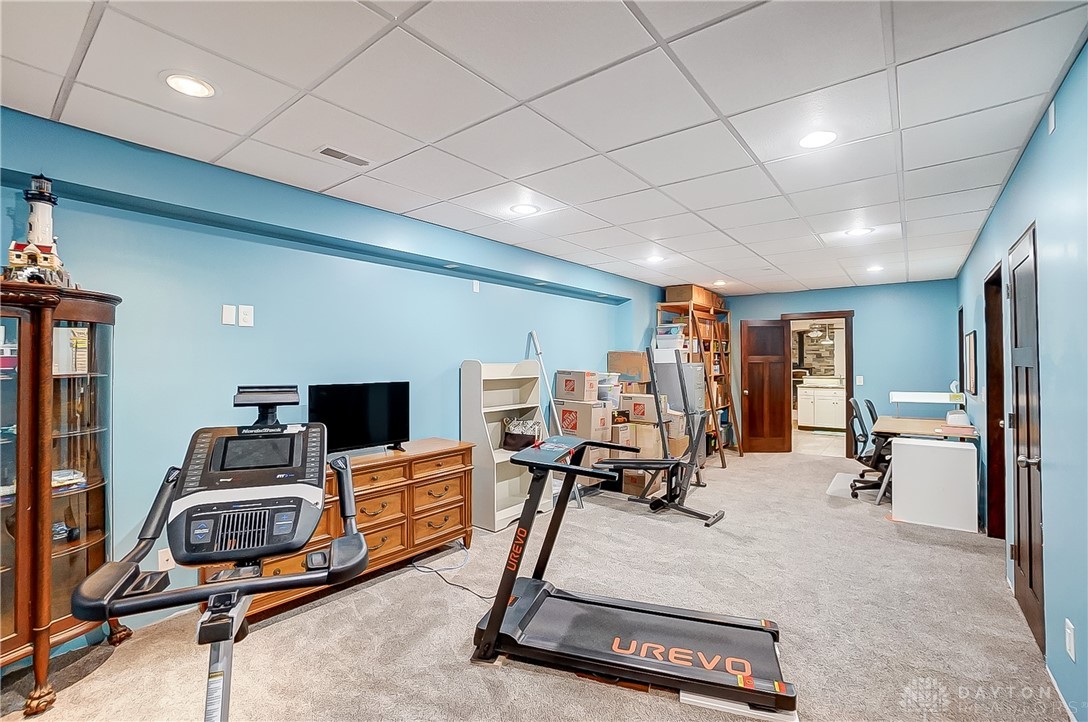 6960 Farmington Road, Miamisburg, Ohio image 31