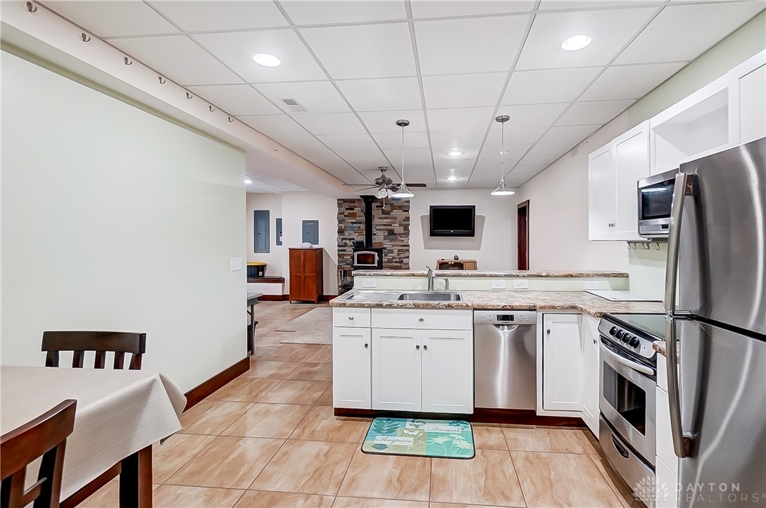 6960 Farmington Road, Miamisburg, Ohio image 35