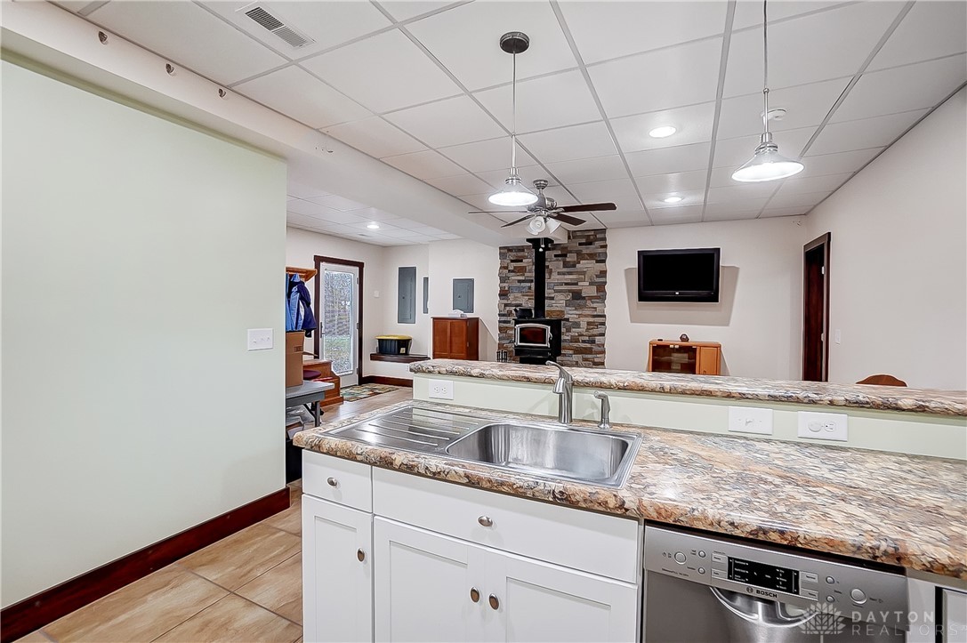 6960 Farmington Road, Miamisburg, Ohio image 38