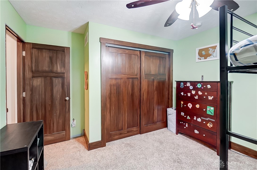 6960 Farmington Road, Miamisburg, Ohio image 24