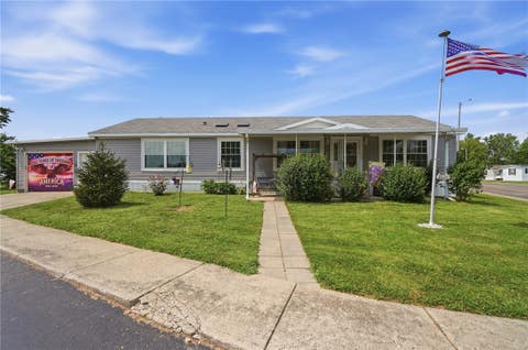 Mobile Home For Sale - 3399 Christina Drive<br/> New Carlisle, OH 45344