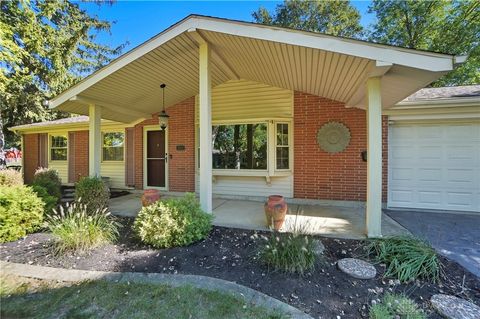 Tiny photo for 2658 Tompkins Drive, Beavercreek, OH 45430 (MLS # 945401)