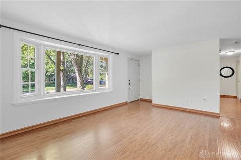 Tiny photo for 2658 Tompkins Drive, Beavercreek, OH 45430 (MLS # 945401)