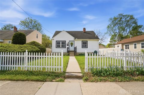 Photo of 606 Morse Avenue, Dayton, OH 45420 (MLS # 957011)