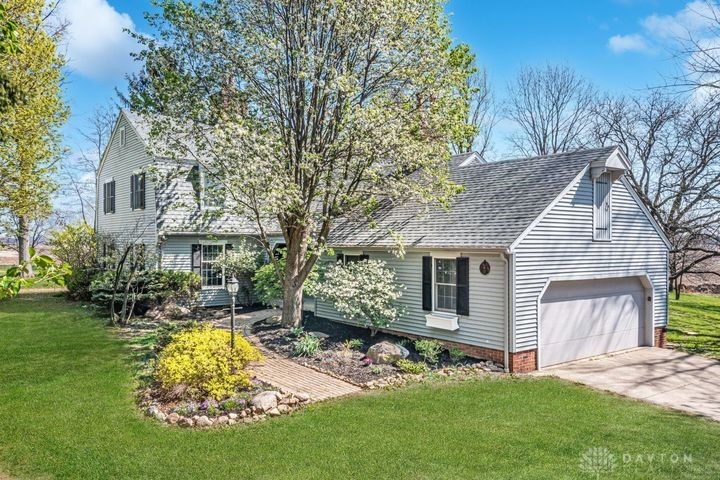 655 N Dugan Road, Urbana, Ohio image 1