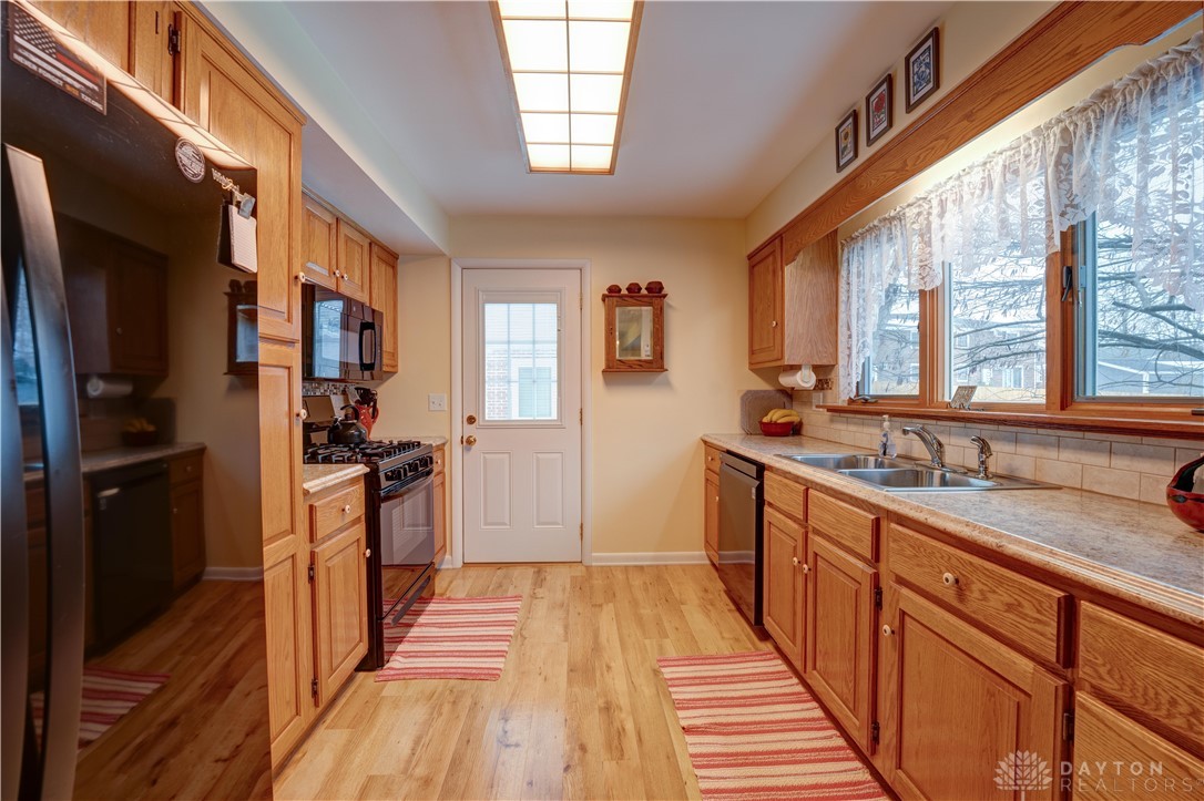 117 Belair St, Greenville, Ohio image 11