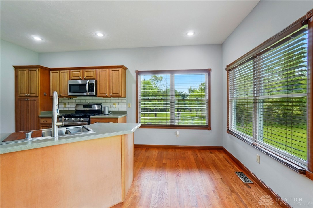 2619 Fox Hollow Road, Springfield, Ohio image 14