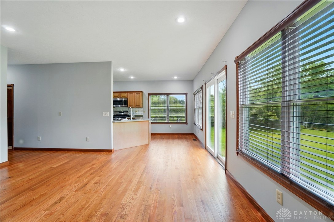 2619 Fox Hollow Road, Springfield, Ohio image 13