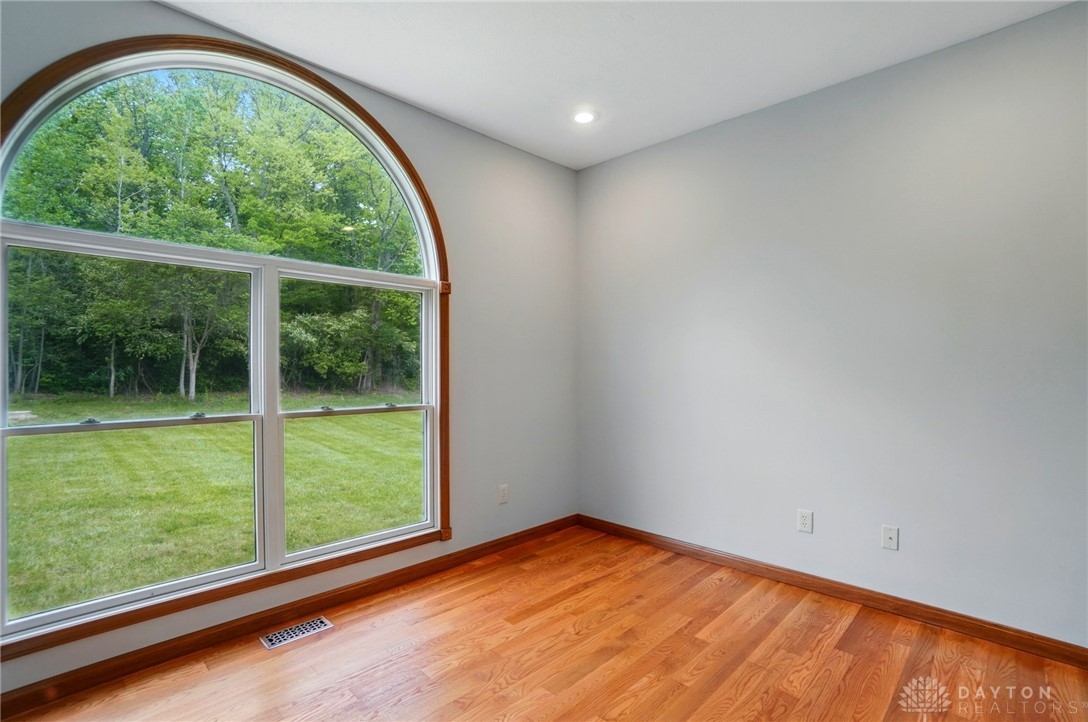 2619 Fox Hollow Road, Springfield, Ohio image 31