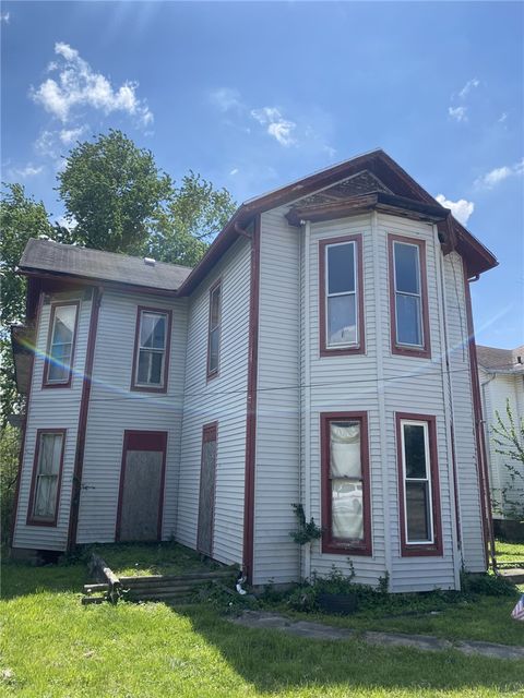 34 E Washington Street Jamestown Vlg OH 45335