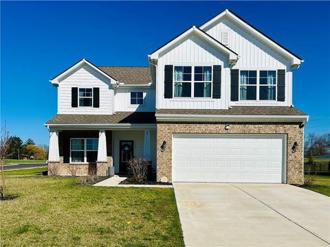 Photo of 164 Autumn Maple Lane, Brookville, OH 45309 (MLS # 952324)