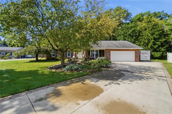 2507 DEBBIE DR, LIMA, OH 45807 - Image ff05a457e9fc9aa90b35f6729ae93fea/3996587883
