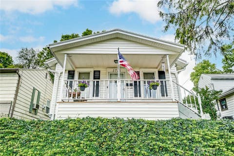 Photo for 1716 Brookline Avenue