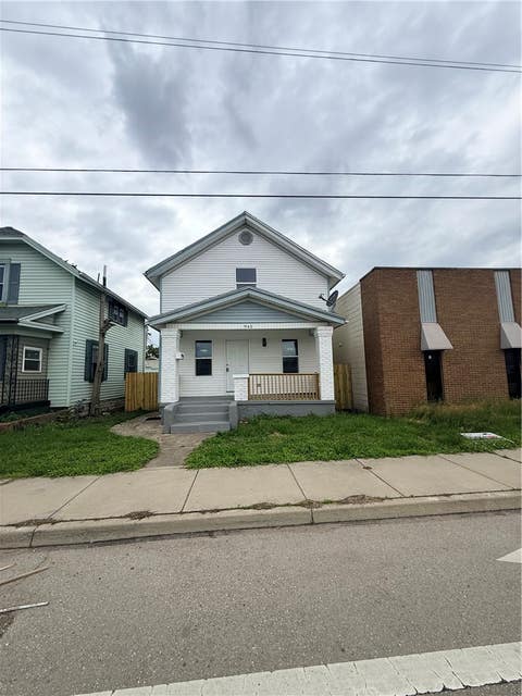 Homes For Sale - 945 Springfield Street<br/> Dayton, OH 45403