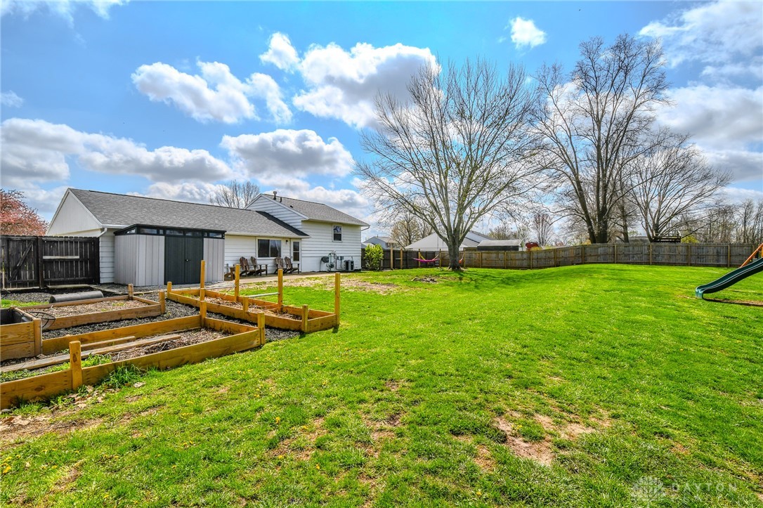 1201 Edgebrook Avenue, New Carlisle, Ohio image 41