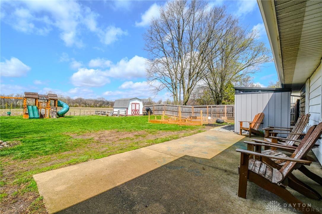 1201 Edgebrook Avenue, New Carlisle, Ohio image 33