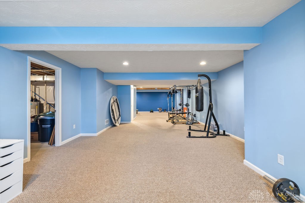 1242 Scarlet Oak Drive, Tipp City, Ohio image 18
