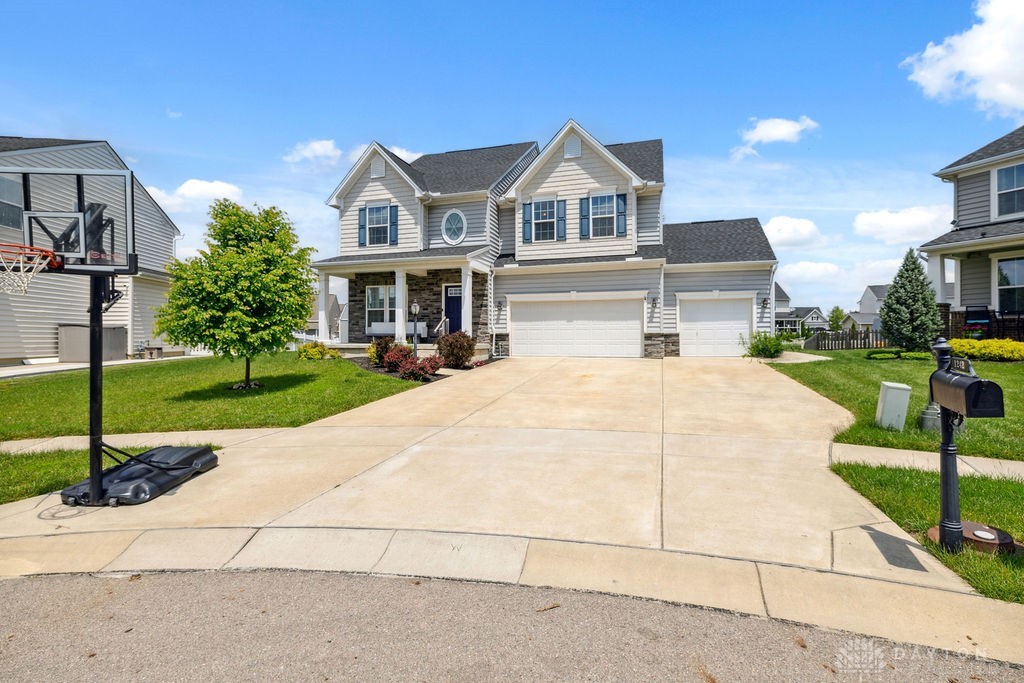 1242 Scarlet Oak Drive, Tipp City, Ohio image 48