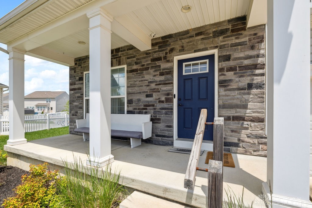 1242 Scarlet Oak Drive, Tipp City, Ohio image 47