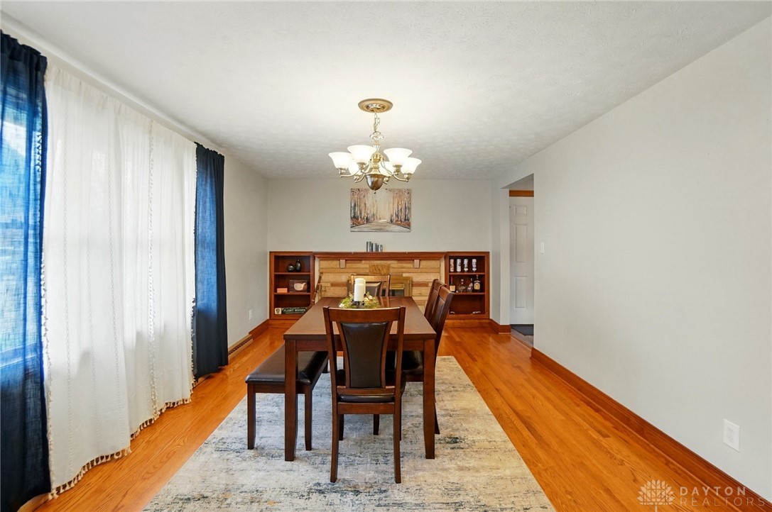 4561 Willowbrook Drive, Springfield, Ohio image 7