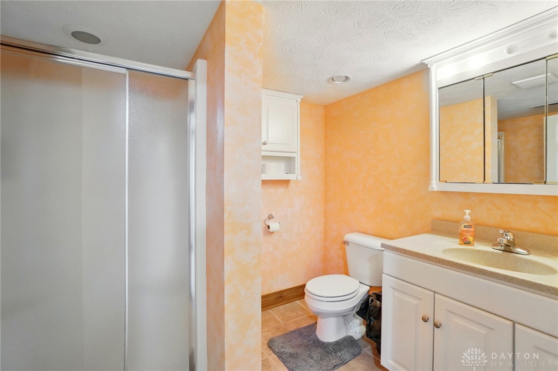 4561 Willowbrook Drive, Springfield, Ohio image 40