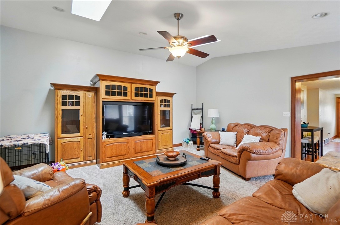 4561 Willowbrook Drive, Springfield, Ohio image 14