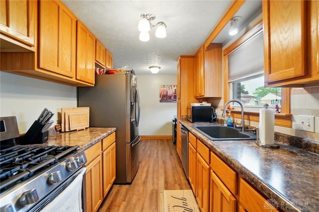 4561 Willowbrook Drive, Springfield, Ohio image 17