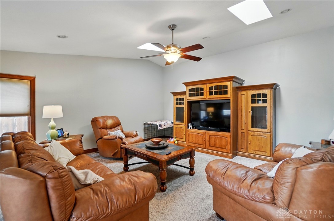 4561 Willowbrook Drive, Springfield, Ohio image 13