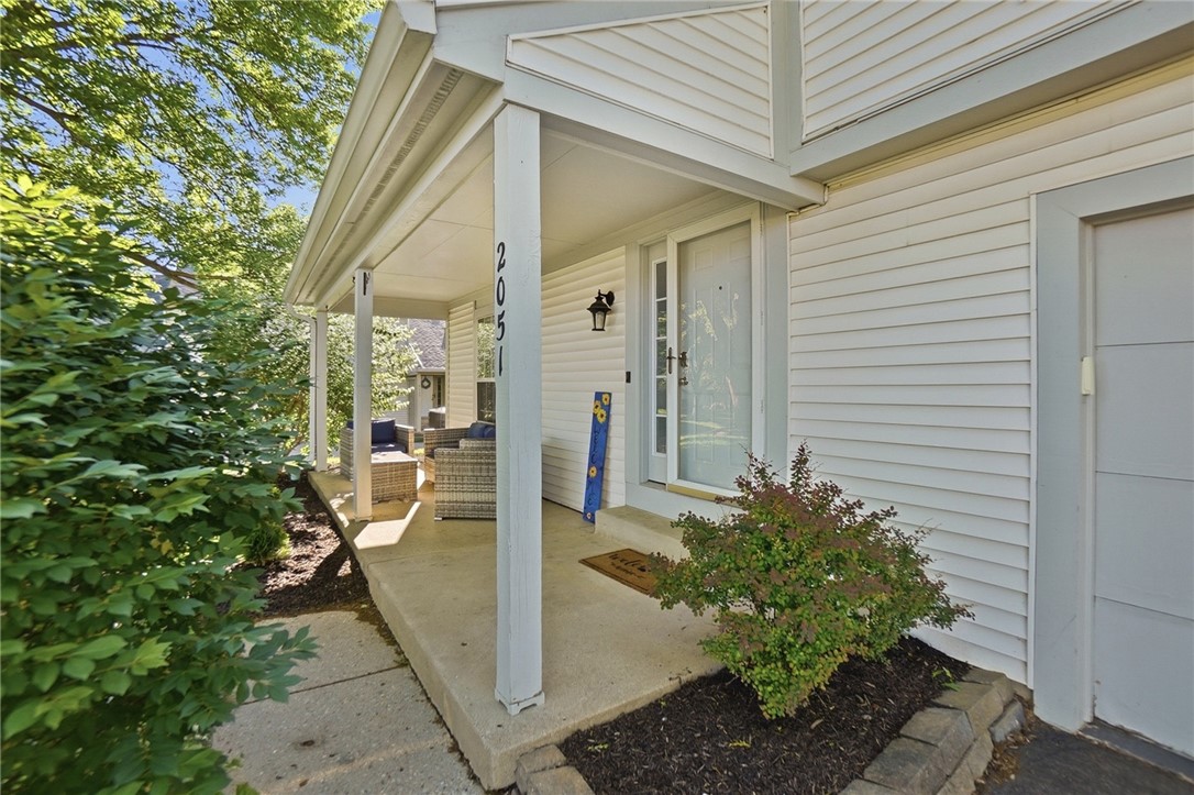 2051 Foxknoll Drive