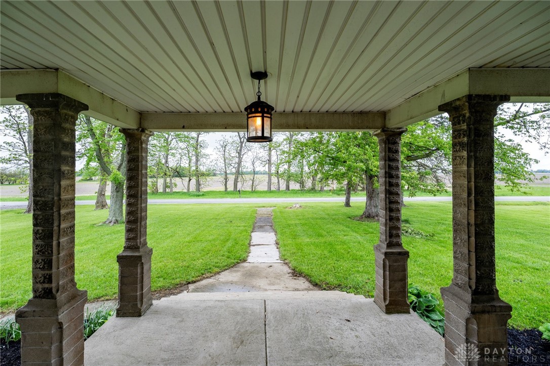 10916 Edgefield Road, Jeffersonville, Ohio image 3