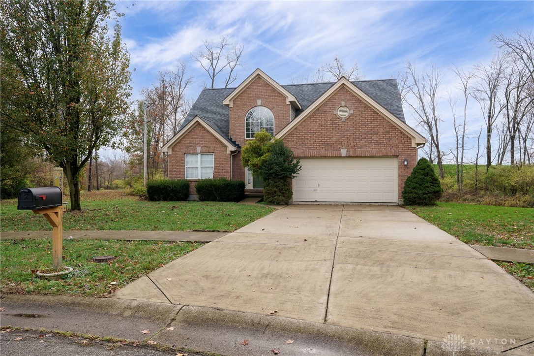 253 Red Cedar Court, Maineville, Ohio image 3