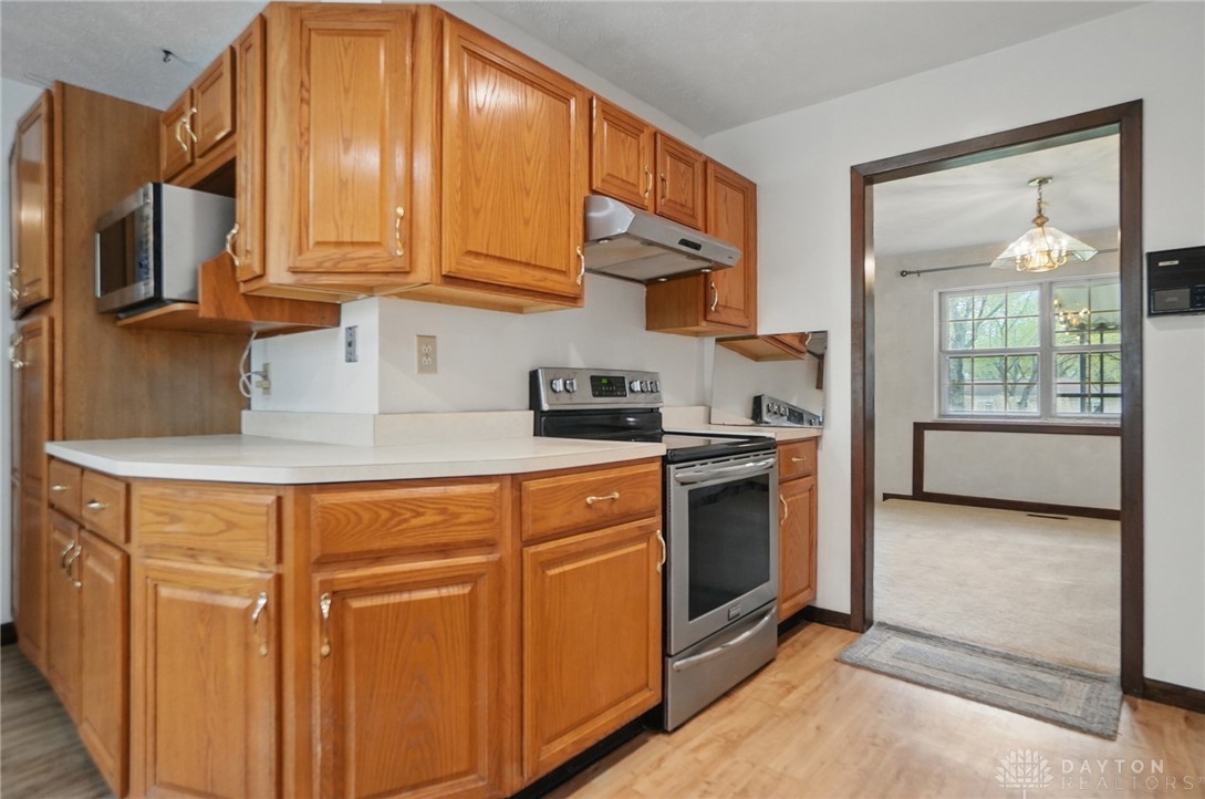 436 Big Stone Drive, Beavercreek, Ohio image 20