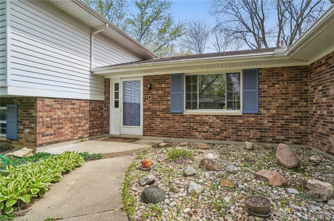436 Big Stone Drive, Beavercreek, Ohio image 5