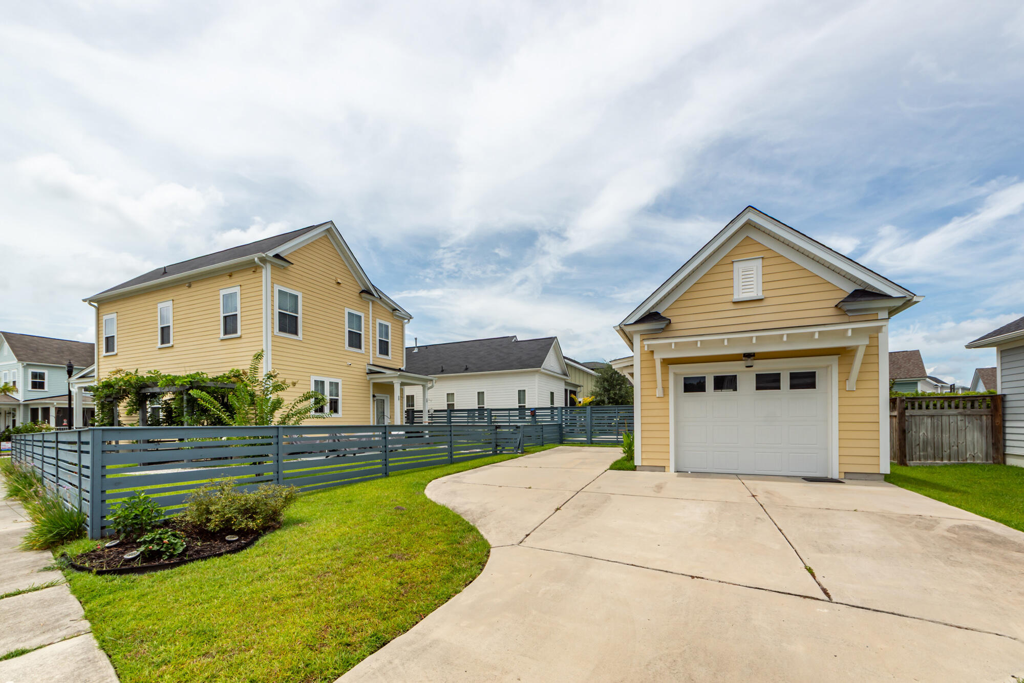 125 Sugarberry Way