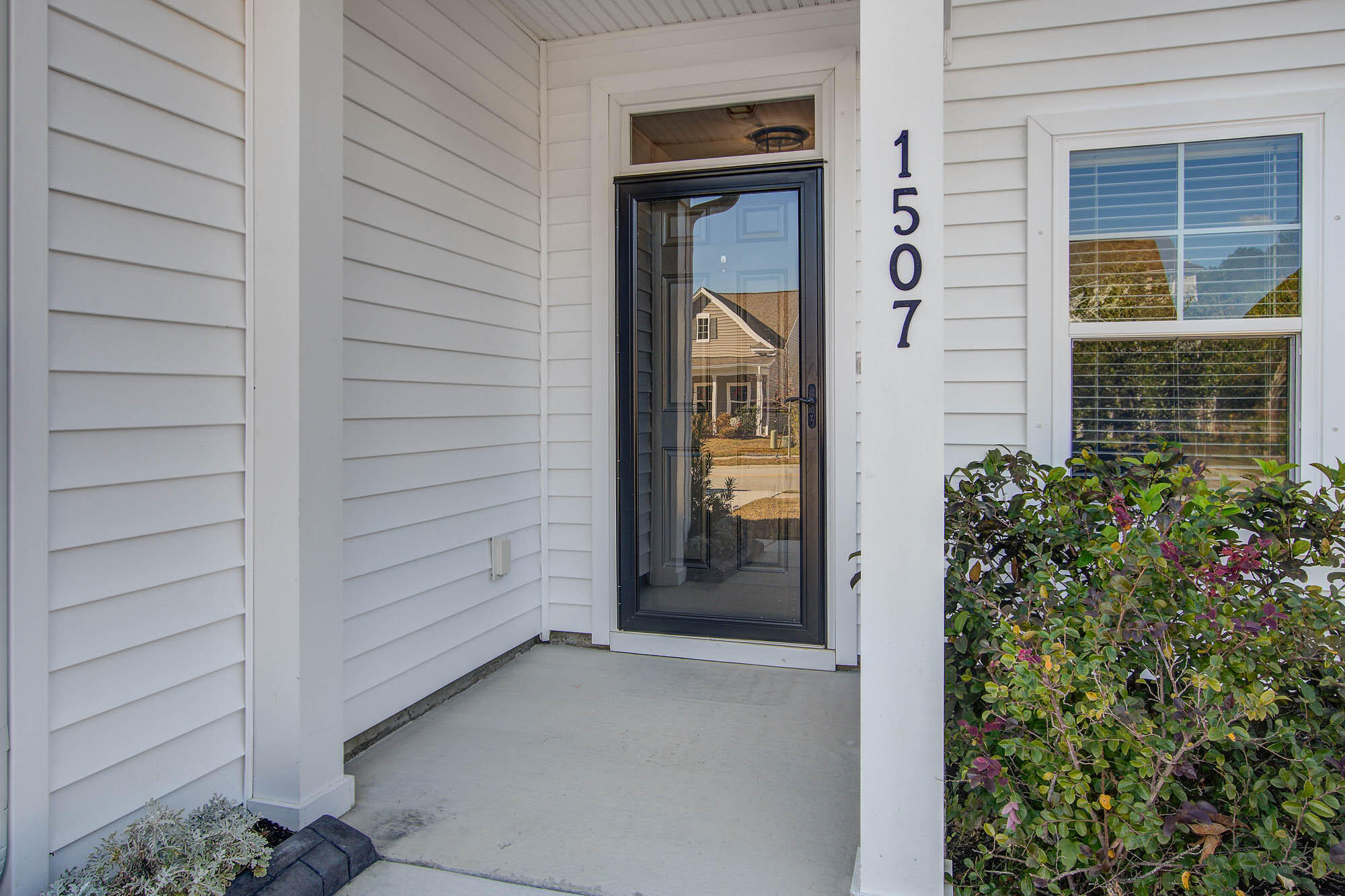 1507 Dawn Mist Way