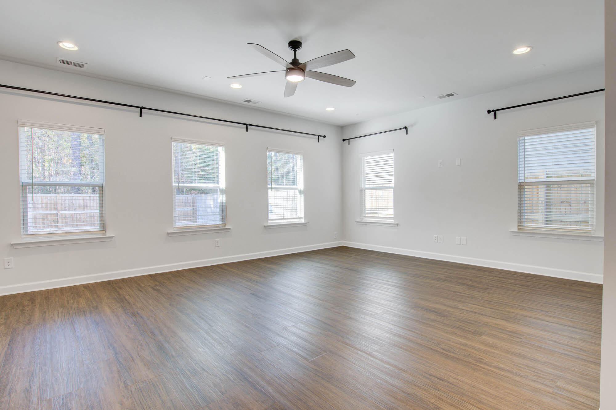1507 Dawn Mist Way