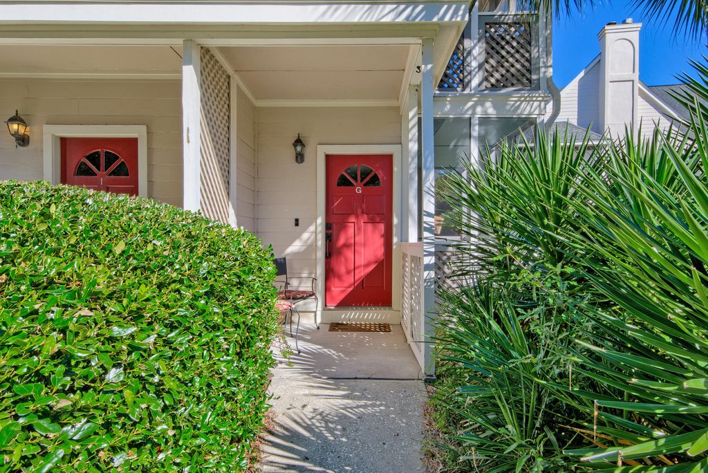 Photo of 348 Sandpiper Drive #G, Mount Pleasant, SC 29464 (MLS # 25030484)