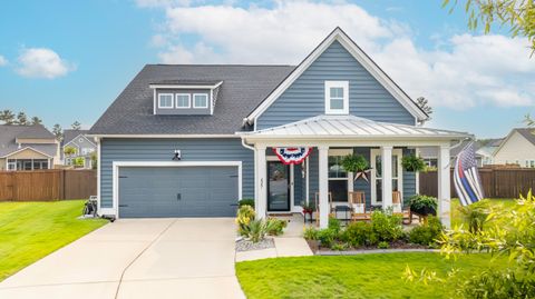 627 Macintyre Circle Summerville SC 29486