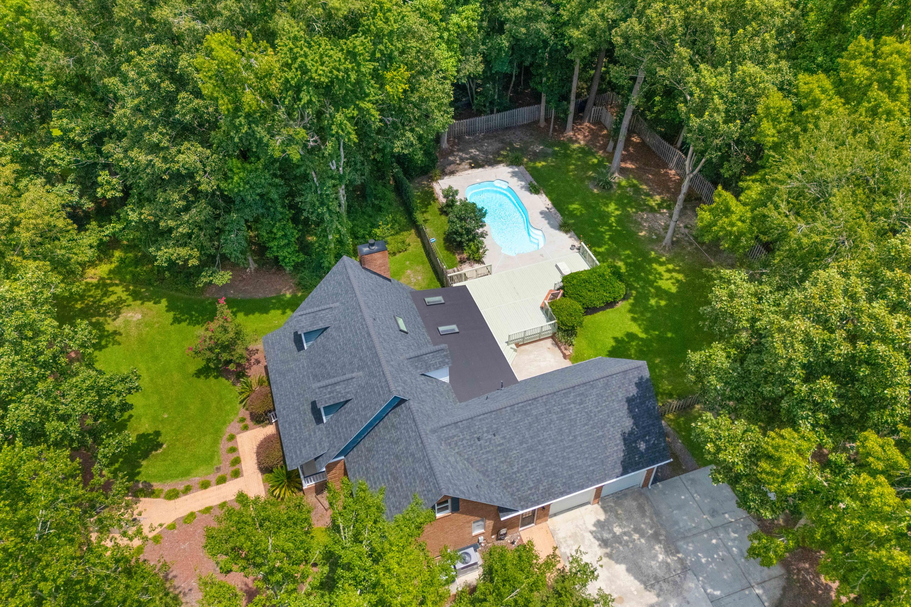 190 Rolling Meadows Drive