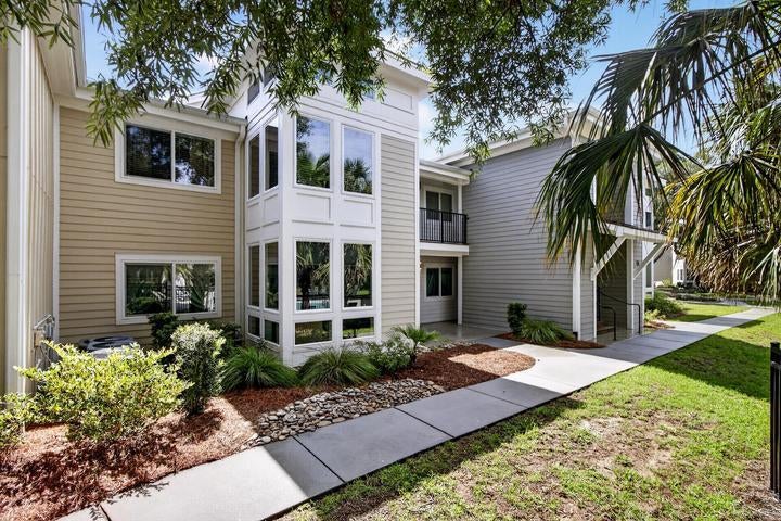 271 Alexandra Drive Unit 5