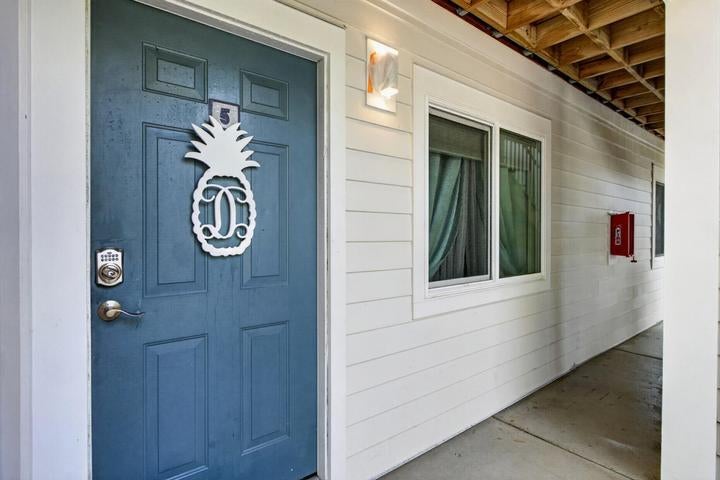 271 Alexandra Drive Unit 5