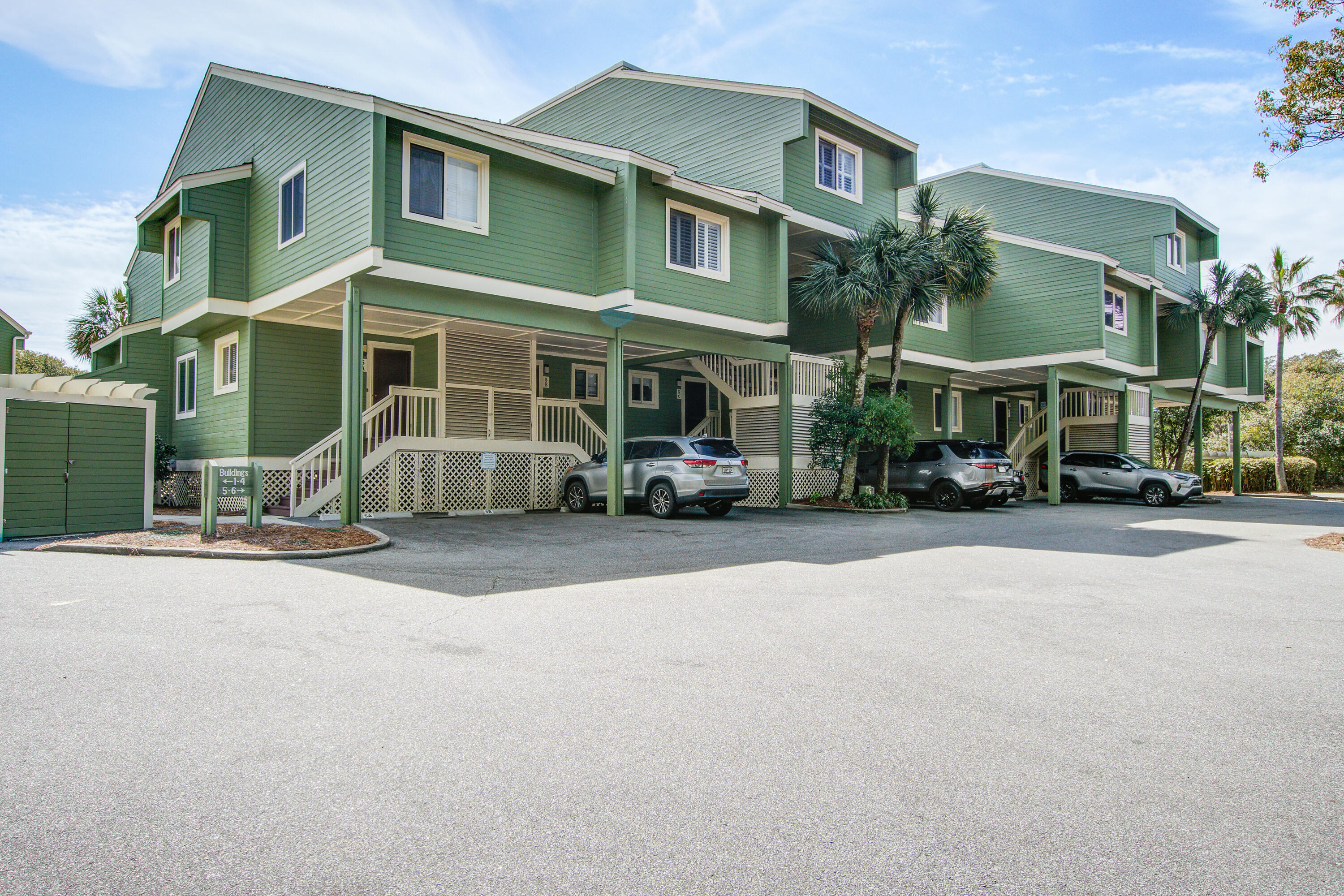 7000 Palmetto Drive Unit 5a