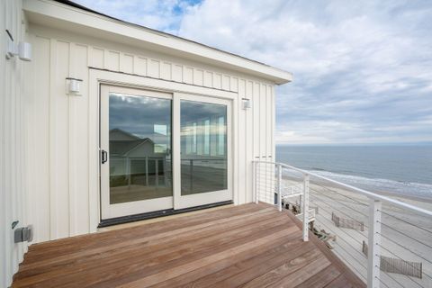 A home in Folly Beach