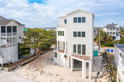 A home in Folly Beach