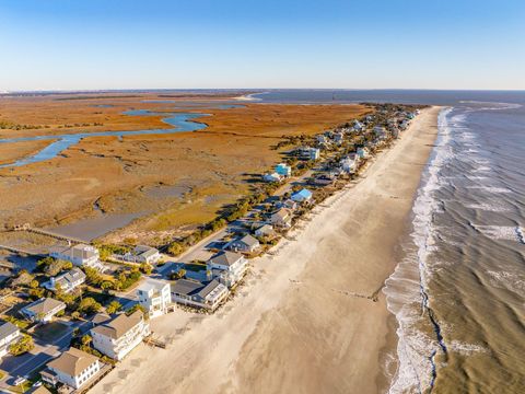 A home in Folly Beach